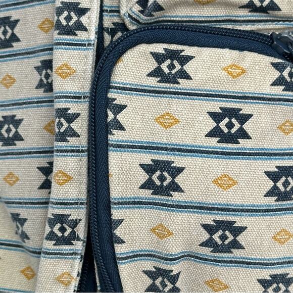 KAVU full size Rope bag Back Pack Day Pack - Native southwest - Picture 2 of 8